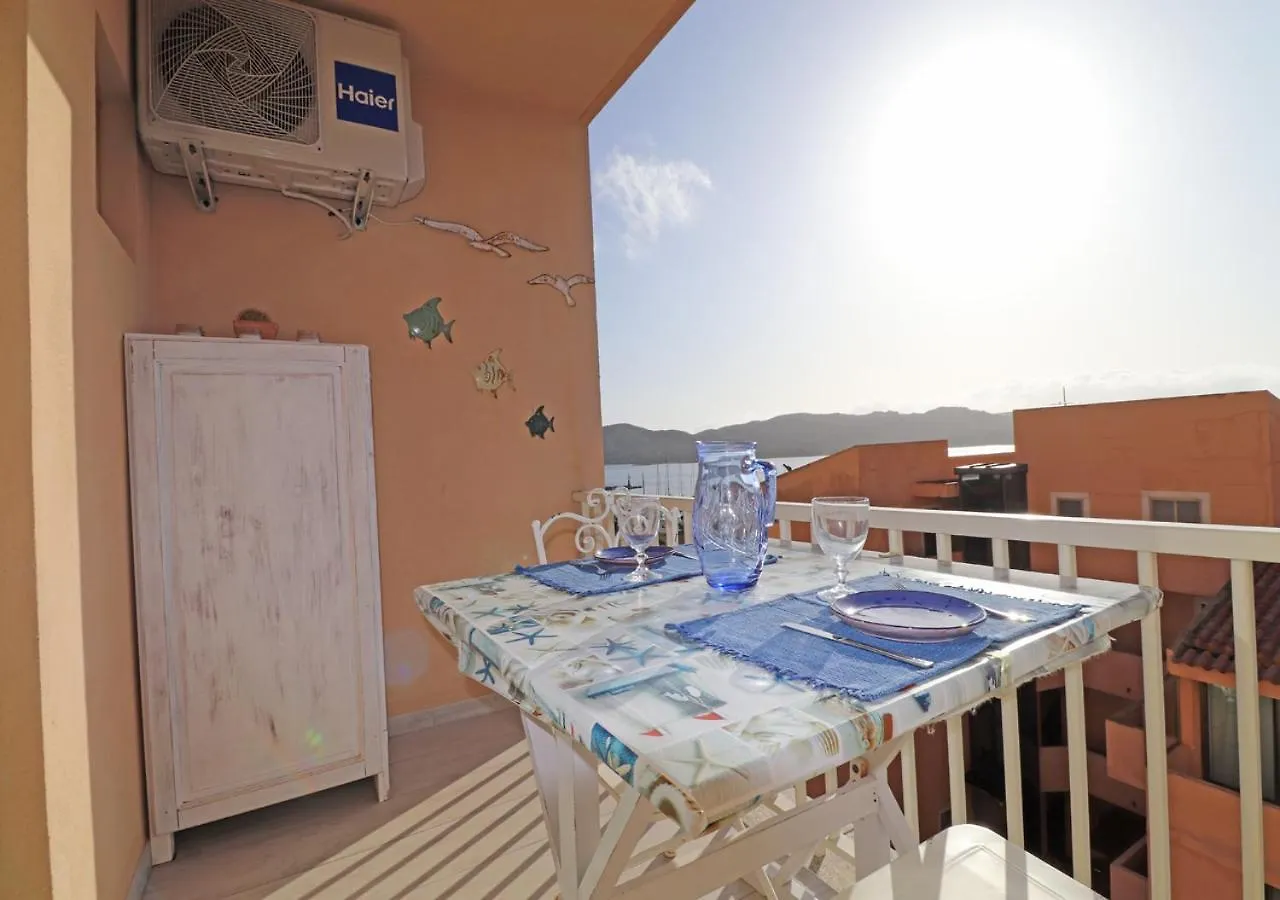 Flat House - La Maddalena Italia