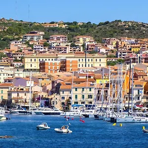  Hotel apartamentowy Ahr Leonis La Maddalena