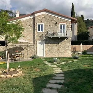  Appartamento Antica Casa Nel Borgo Italia